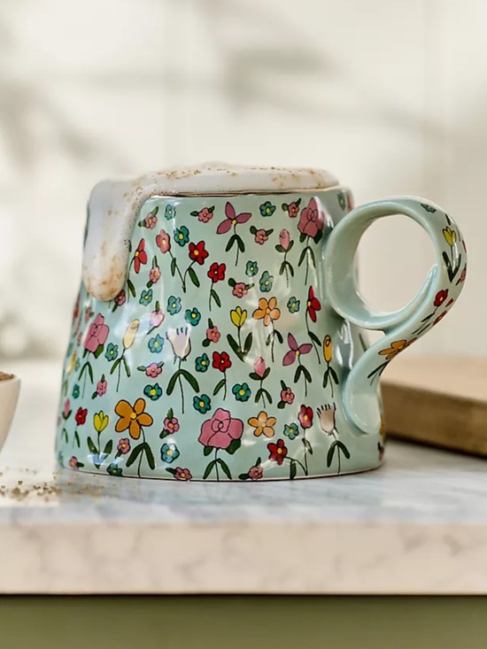 Anthropologie Other - Anthropologie The Mud Fairy Blooming Hearts Stoneware 24k Gold Accent Mug